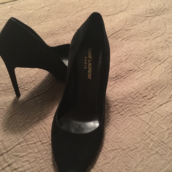Authentic YSL size 7 sexy heels - Picture 2 of 3